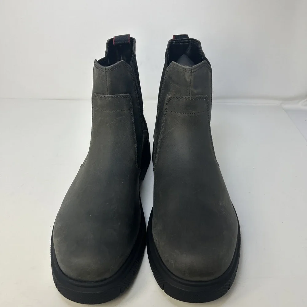 HUGO Ryan Men's Chelsea Boots Grey‎ Nubuck Leather Lug Sole US 9 EU 42 NIB